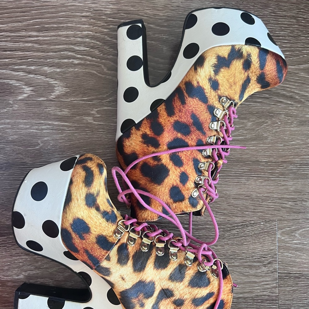 Climbing Trees Platform Bootie - image 4